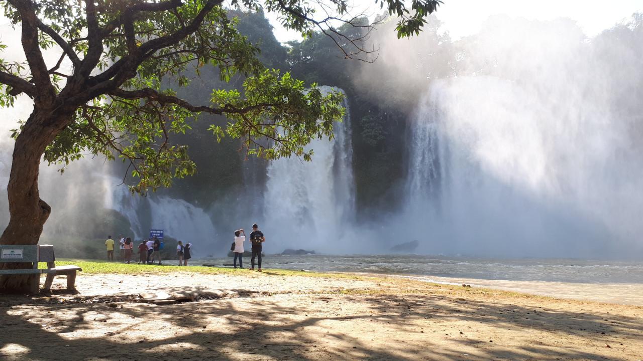 A Sy Ban Gioc Homestay - Lang Da Khuoi Ky กาวบั่ง ภายนอก รูปภาพ